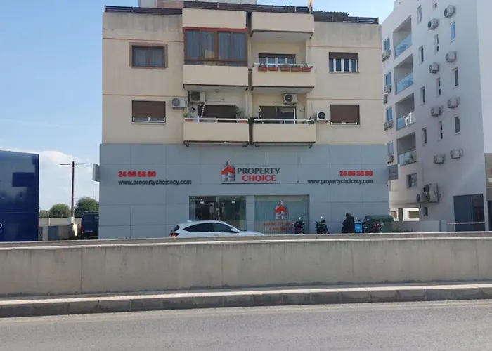 Kyri's Place Apartament Larnaca